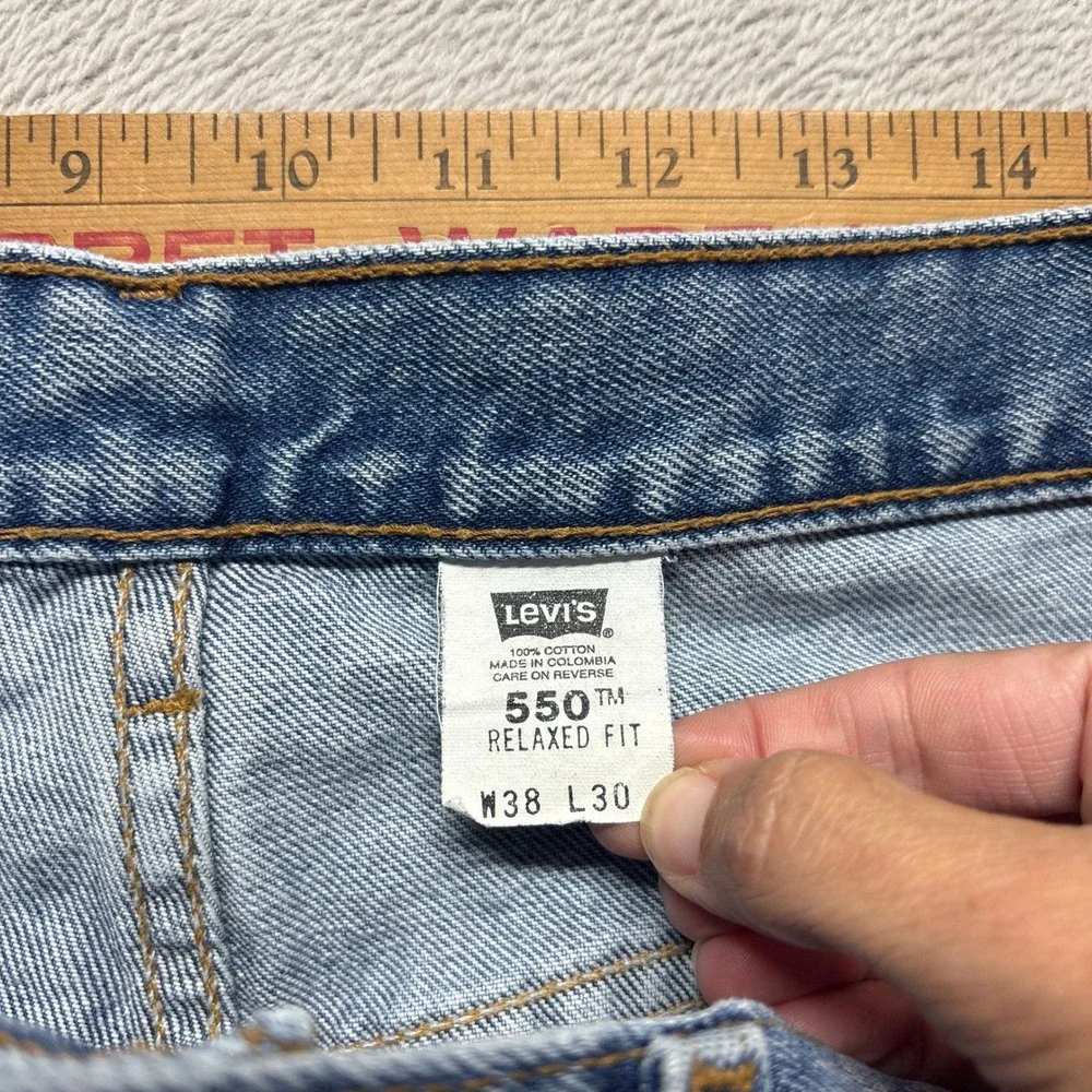 VTG Levis 550 Relaxed Fit Jeans Mens 38x30 (Fits 36x30) Blue Denim 100% Cotton